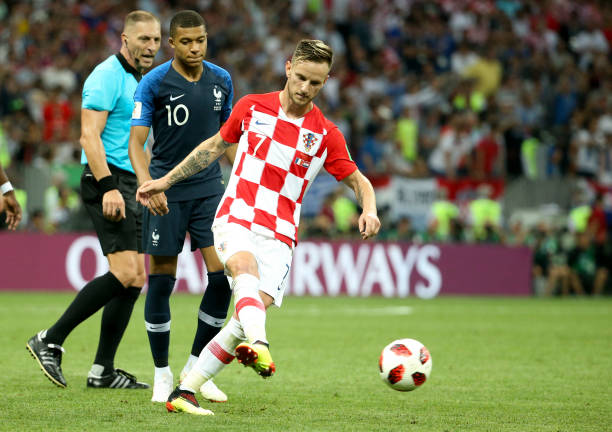 还需具备出 还需具备出