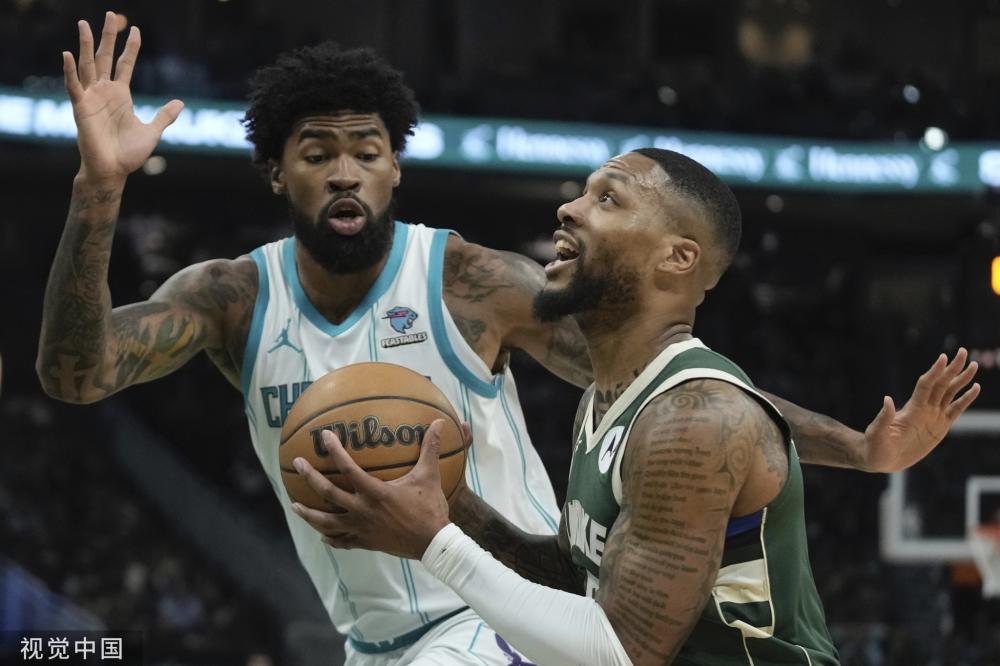 巴萨的进攻 巴萨的进攻